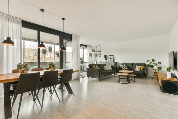 Medium property photo - Johan Hofmanstraat 217, 1069 KD Amsterdam